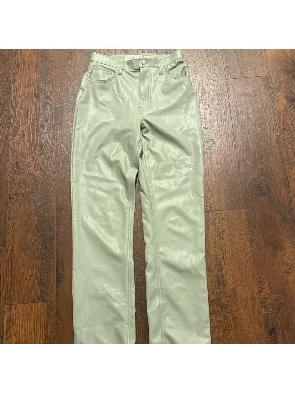 ABERCROMBIE & FITCH vegan leather pants in mint green. Size 4L